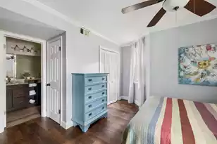 1054 Anna Knapp, Mount Pleasant, SC 29464 - Photo 10