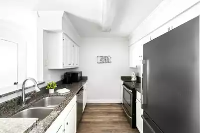 1054 Anna Knapp #1G, Mount Pleasant, SC 29464 - Photo 6