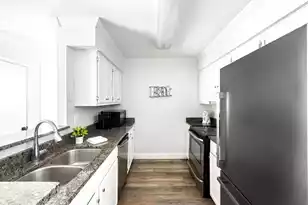 1054 Anna Knapp, Mount Pleasant, SC 29464 - Photo 6