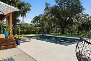 678 Edmonds Dr, Charleston, SC 29412 - Photo 46
