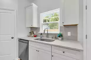 184 Boundary Street W, Summerville, SC 29485 - Photo 16