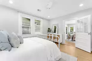 1 10th Ave, Charleston, SC 29403 - Photo 32