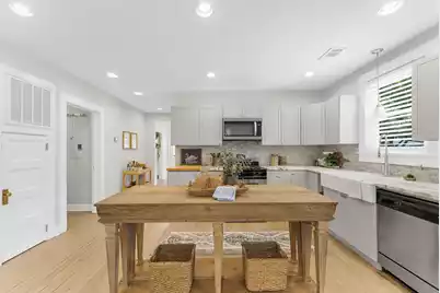 1 10th Avenue, Charleston, SC 29403 - Photo 14