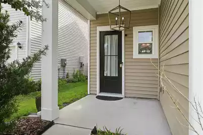 3818 Sawmill Court, Mount Pleasant, SC 29429 - Photo 4