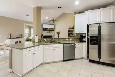 1473 Oakhurst Drive, Mount Pleasant, SC 29466 - Photo 16