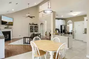 1473 Oakhurst Dr, Mount Pleasant, SC 29466 - Photo 14