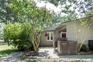 101 Ventura Pl, Mount Pleasant, SC 29464 - Photo 1