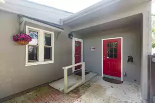 101 Ventura Pl, Mount Pleasant, SC 29464 - Photo 2