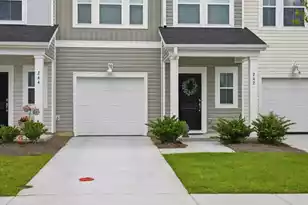 242 Agrarian Ave, Summerville, SC 29485 - Photo 2