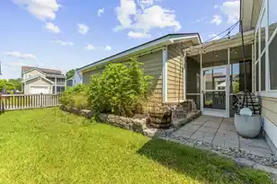 1949 Gammon St, Charleston, SC 29414 - Photo 52