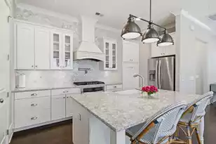1675 Pierce St, Charleston, SC 29492 - Photo 8