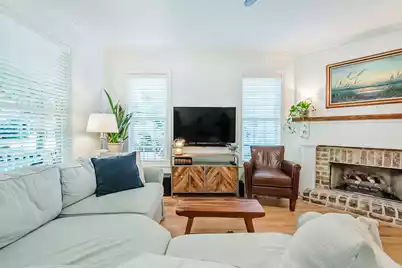 1124 Sea Island Crossing Lane, Mount Pleasant, SC 29464 - Photo 6