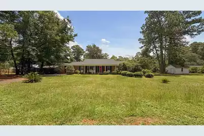 208 George Street, Walterboro, SC 29488 - Photo 1