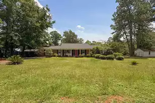 208 George St, Walterboro, SC 29488 - Photo 1