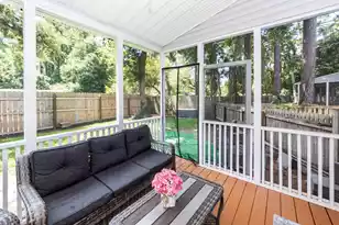 1231 Center Lake Dr, Mount Pleasant, SC 29464 - Photo 20