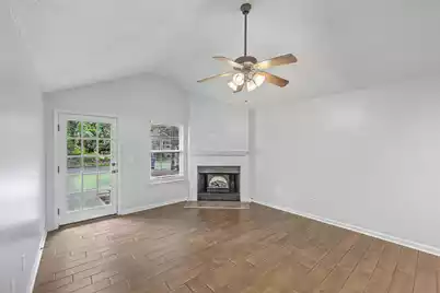 1612 Poinsettia Road, Charleston, SC 29407 - Photo 8