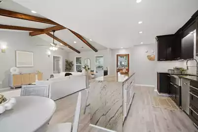 1660 Babington Way, Mount Pleasant, SC 29464 - Photo 10