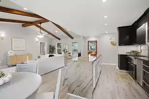 1660 Babington Way, Mount Pleasant, SC 29464 - Photo 10
