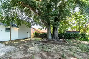 765 Leafwood Rd, Charleston, SC 29412 - Photo 40