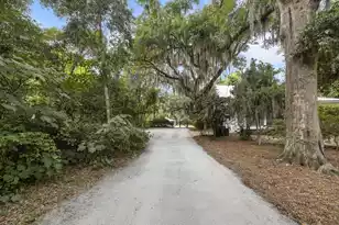 2518 Grace Chapel Rd, Wadmalaw Island, SC 29487 - Photo 38