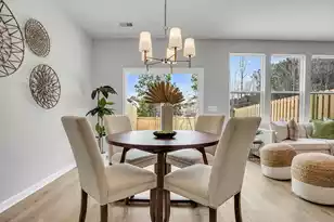 13 Dahlberg St, Summerville, SC 29483 - Photo 4