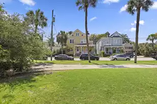 1 Bennett St, Charleston, SC 29401 - Photo 22