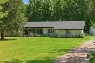 303 Woodbridge Rd, Saint George, SC 29477 - Photo 2
