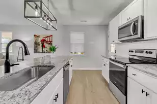 2090 Green Park Ave, Charleston, SC 29414 - Photo 8