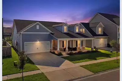 1095 Fitzgerald Court, Summerville, SC 29485 - Photo 4