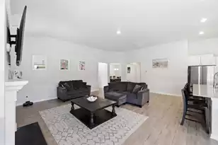 1095 Fitzgerald Ct, Summerville, SC 29485 - Photo 12