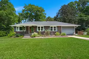 1004 Bishop Rd, Hanahan, SC 29410 - Photo 4