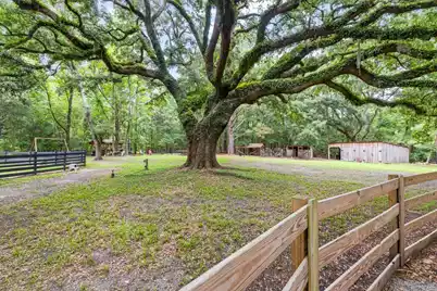 524 Lewis Lane, Summerville, SC 29486 - Photo 6