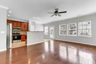 231 Xavier St, Charleston, SC 29414 - Photo 2