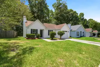 2515 Realm Street, North Charleston, SC 29406 - Photo 8
