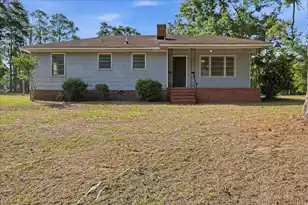 310 Varn St, Walterboro, SC 29488 - Photo 1
