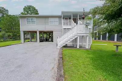 1575 Macoma Drive, Mount Pleasant, SC 29466 - Photo 2
