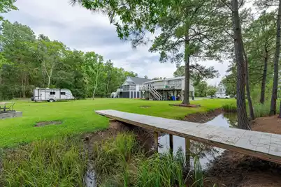 1575 Macoma Drive, Mount Pleasant, SC 29466 - Photo 12