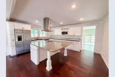 829 2nd North Street W, Summerville, SC 29483 - Photo 2