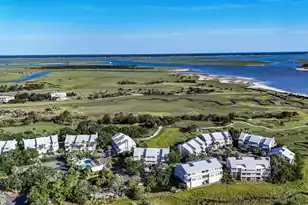 25 Linkside Ct, Isle Of Palms, SC 29451 - Photo 2