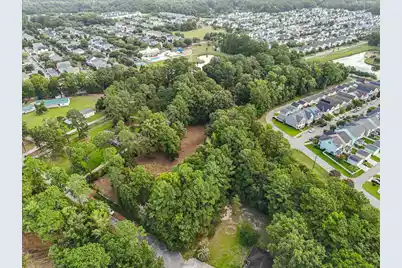 209 Claussen Street, Summerville, SC 29483 - Photo 8