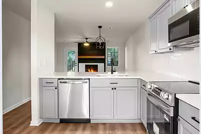 7650 Oldridge Road, North Charleston, SC 29418 - Photo 10