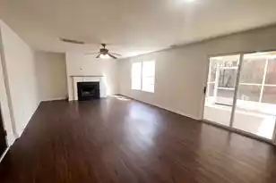 318 Aberdeen Cir, Summerville, SC 29483 - Photo 2