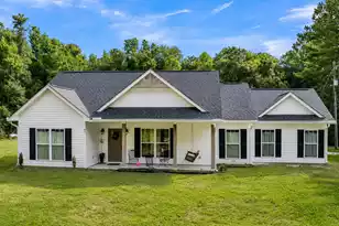 65 Music Ln, Smoaks, SC 29481 - Photo 6