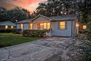 1846 Hazelwood Dr, Charleston, SC 29407 - Photo 2