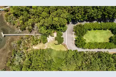 1899 Hall Point Road, Mount Pleasant, SC 29466 - Photo 58