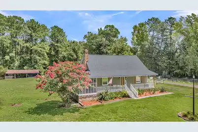 129 Melrose Place, Moncks Corner, SC 29461 - Photo 2