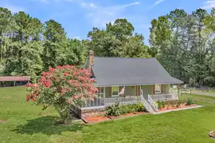 129 Melrose Pl, Moncks Corner, SC 29461 - Photo 2