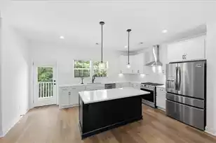 639 Laurel Street N, Summerville, SC 29483 - Photo 20