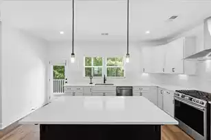 639 Laurel Street N, Summerville, SC 29483 - Photo 24