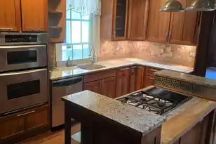 974 Spruce St, Allendale, SC 29810 - Photo 12